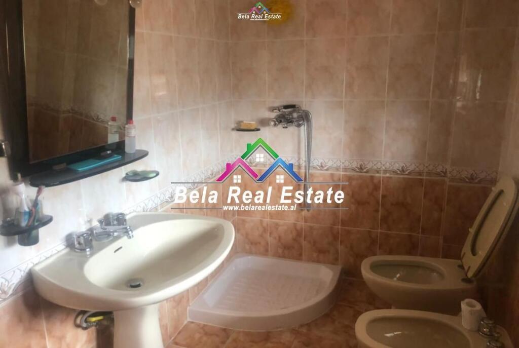 Villa in affitto su 3 piani a Sauk (ID BV249) Tirana