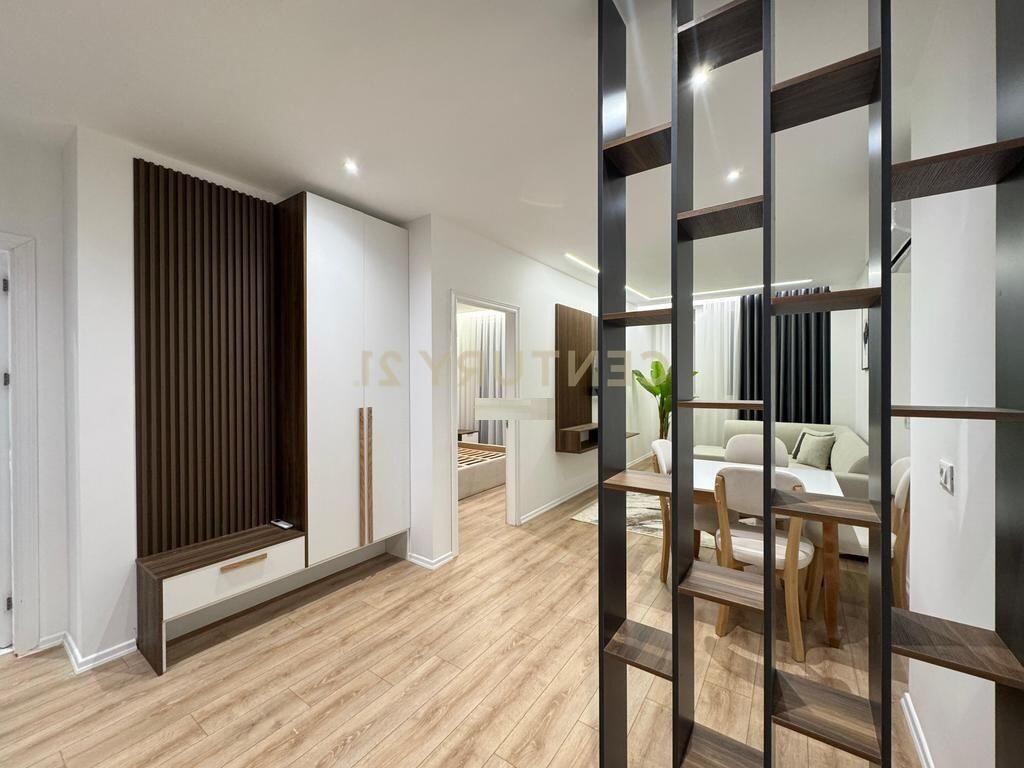 Vendesi in vendita 1+1 Appartamento  Via Fortuzi