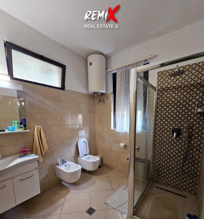 4-FLOOR HOUSE FOR BUSINESS IN PLEPA, DURRES