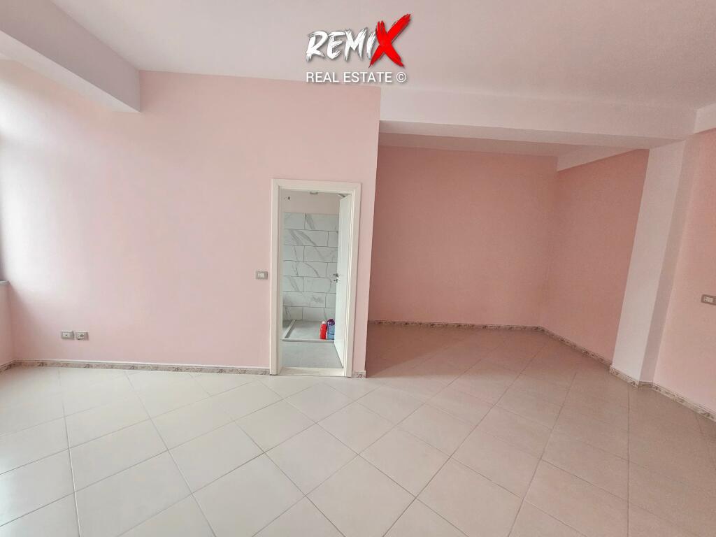 FOR RENT SUPER APARTMENT 3+1+2 NEAR THE STADIUM IN DURRËS