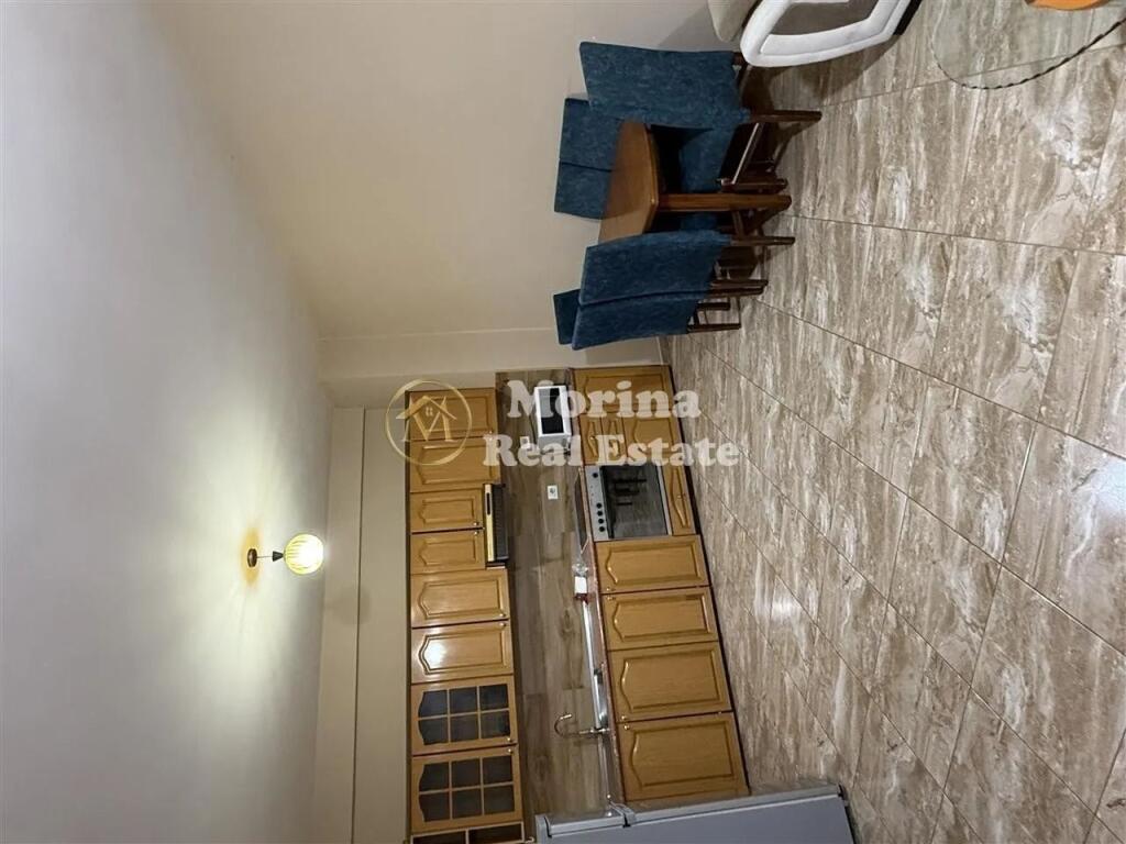 Qera, Apartament 2+1 , Astir, 600 euro/muaj