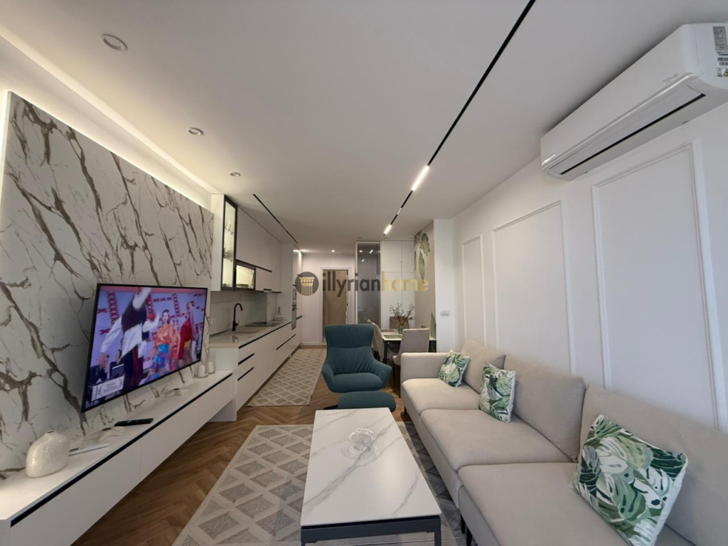 Vendesi in vendita 1+1+ Balcone, “Golem”, Durazzo