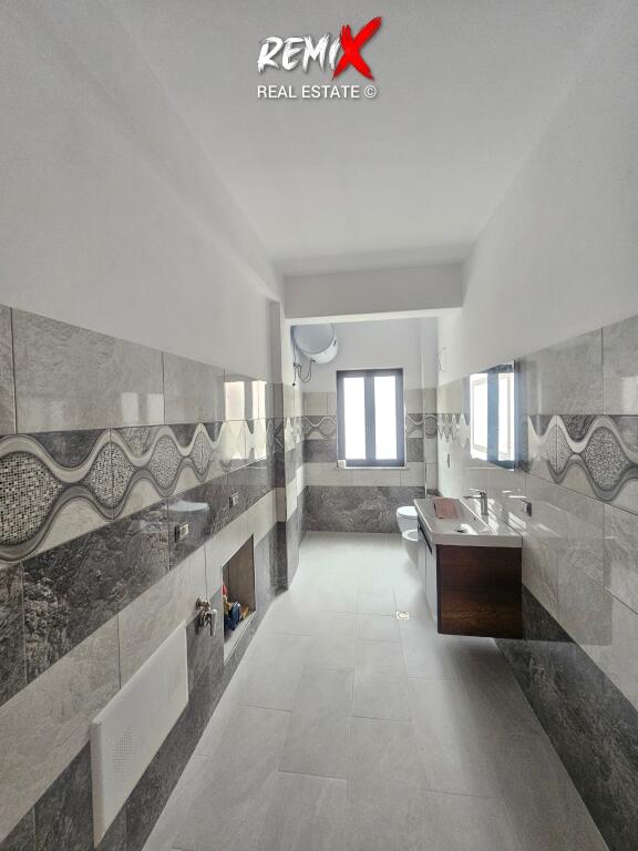 FOR RENT SUPER APARTMENT 3+1+2 NEAR THE STADIUM IN DURRËS