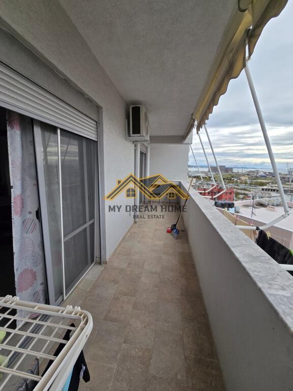 JEPET ME QIRA APARTAMENT 2+1 QENDER DURRES ME PAMJE DETI!