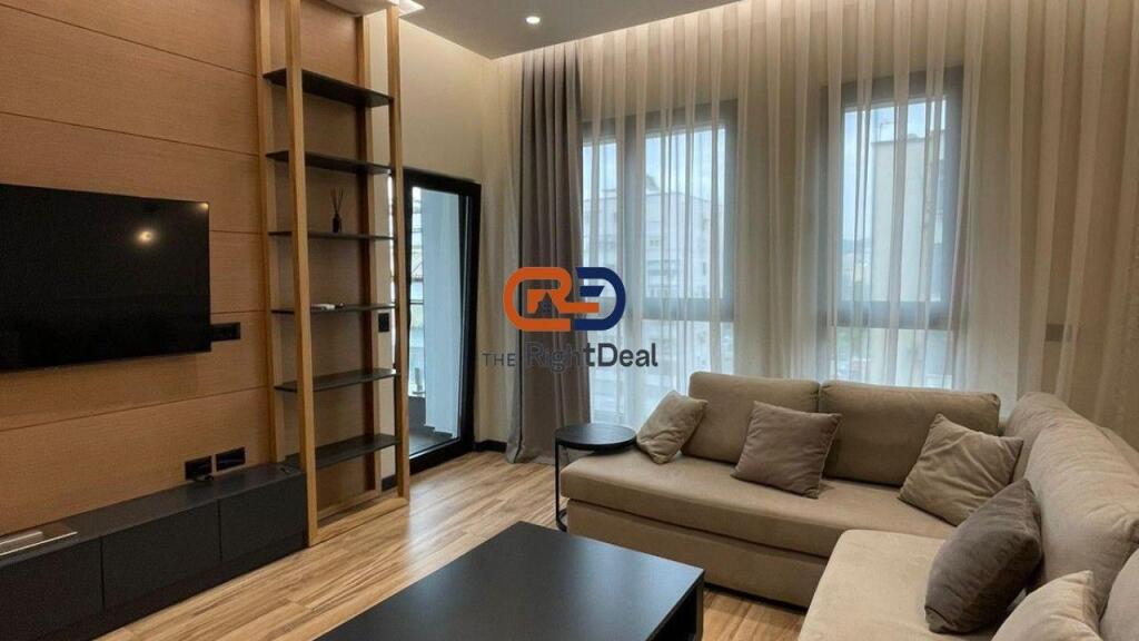 Tek Square 21, Jepet Me Qira Apartament 1+1, Me Mobilim Luksoz !!