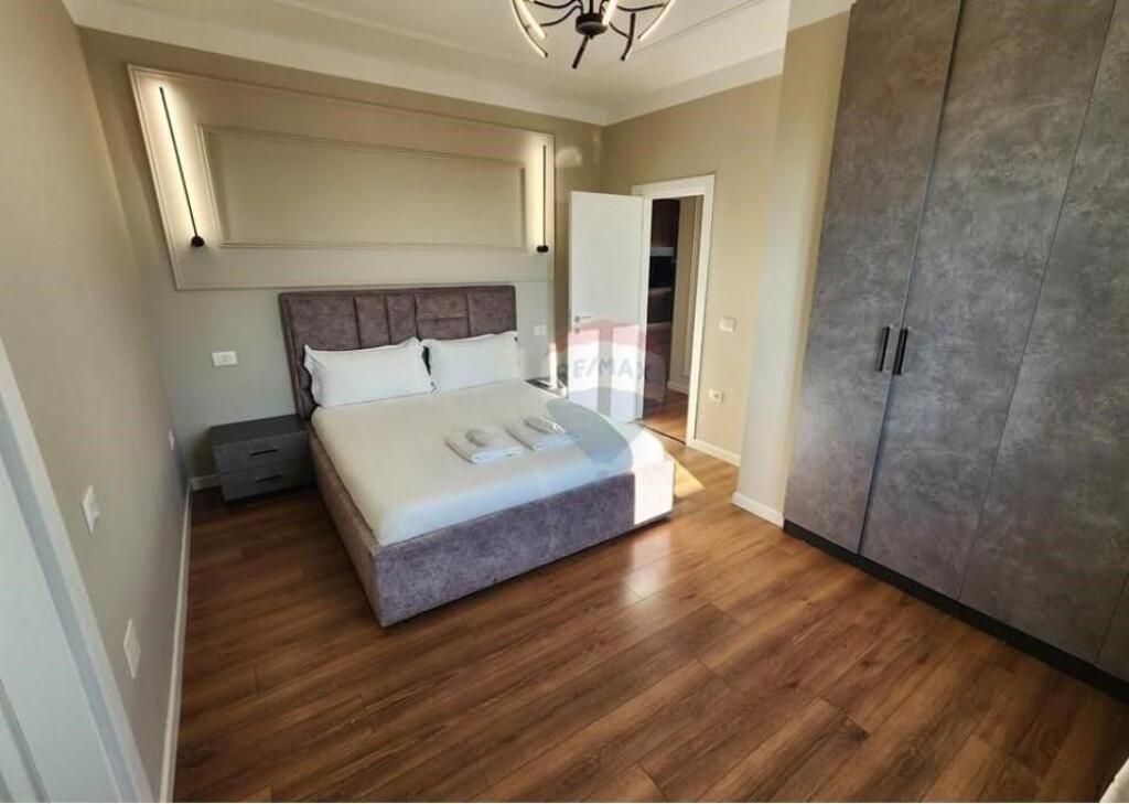 Apartment - For Sale - Block 1 May, Tirana (ID: 530491011-152)