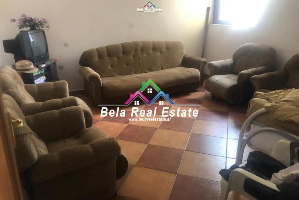 Villa in affitto su 3 piani a Sauk (ID BV249) Tirana