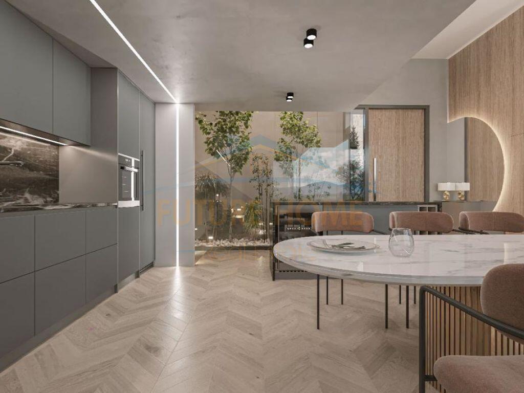 In vendita, Villa Individuale, Farke