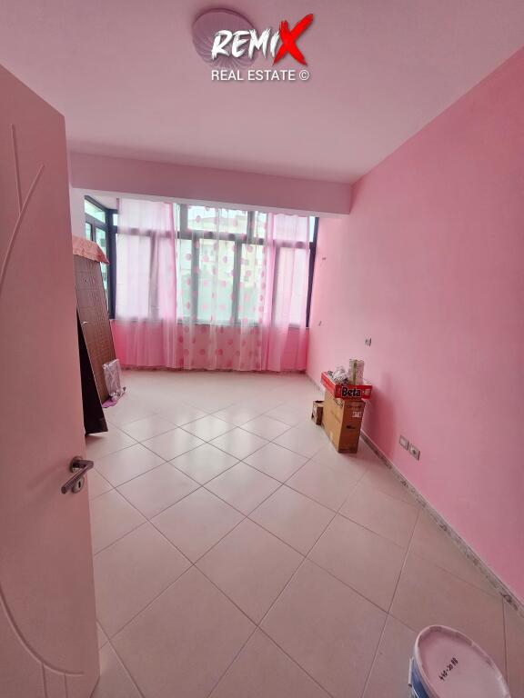 FOR RENT SUPER APARTMENT 3+1+2 NEAR THE STADIUM IN DURRËS