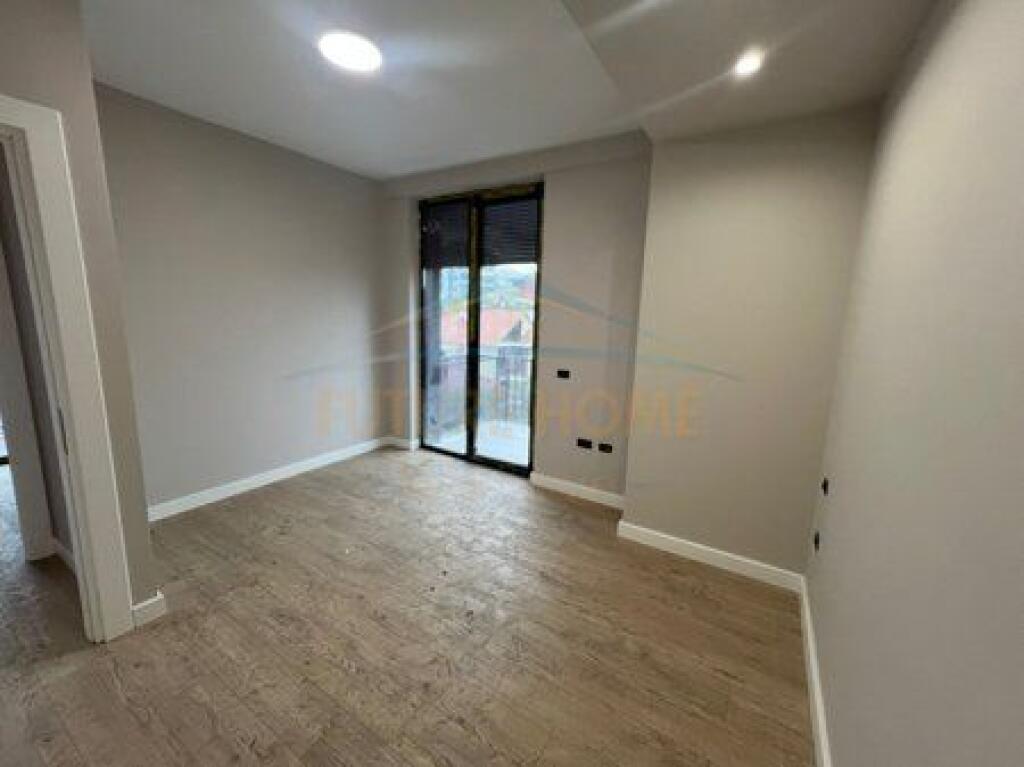 Rent, Business Premises, New Bazaar