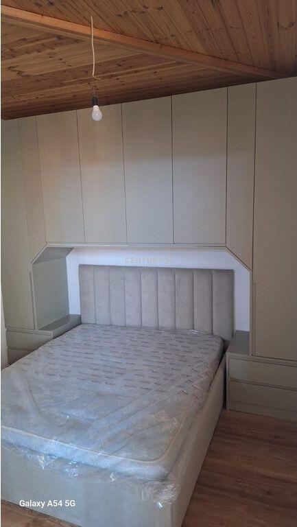 Jepet me qira dubleks 2+1+2 në Shkozë 600 € /Muaj