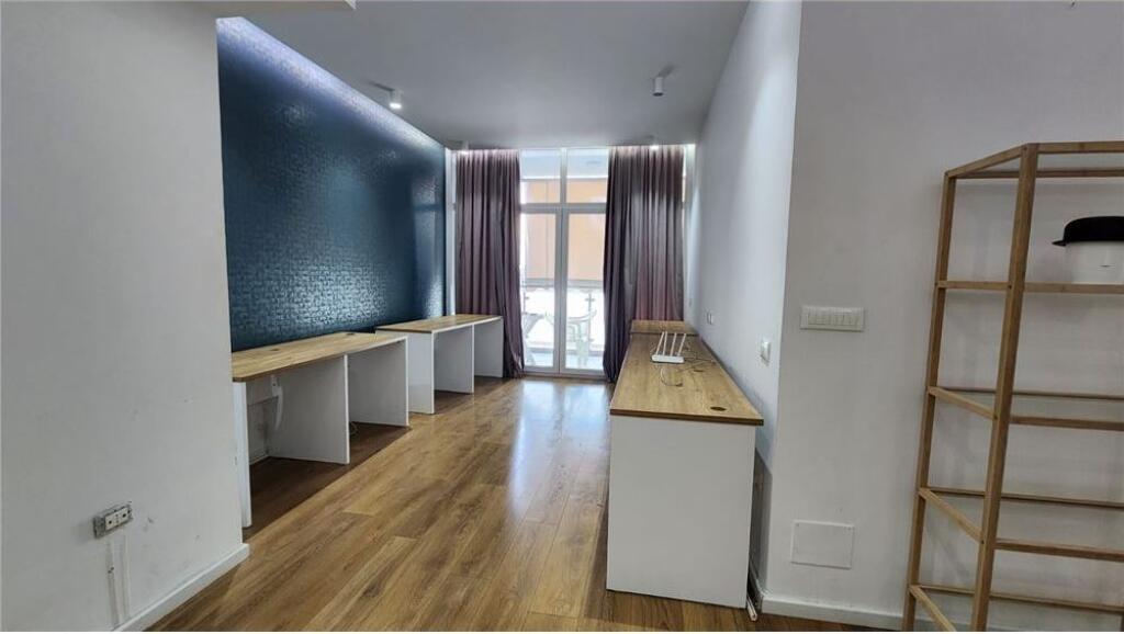 Office for rent Kika 2