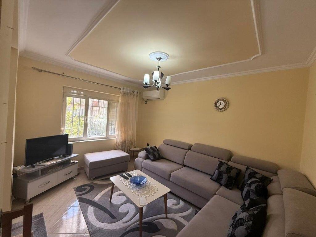 VENDESI APPARTAMENTO 1+1 A ALI DEM, VICINO ALLA SCUOLA “KUSHTRIMI I LIRISE”! 110,000 €