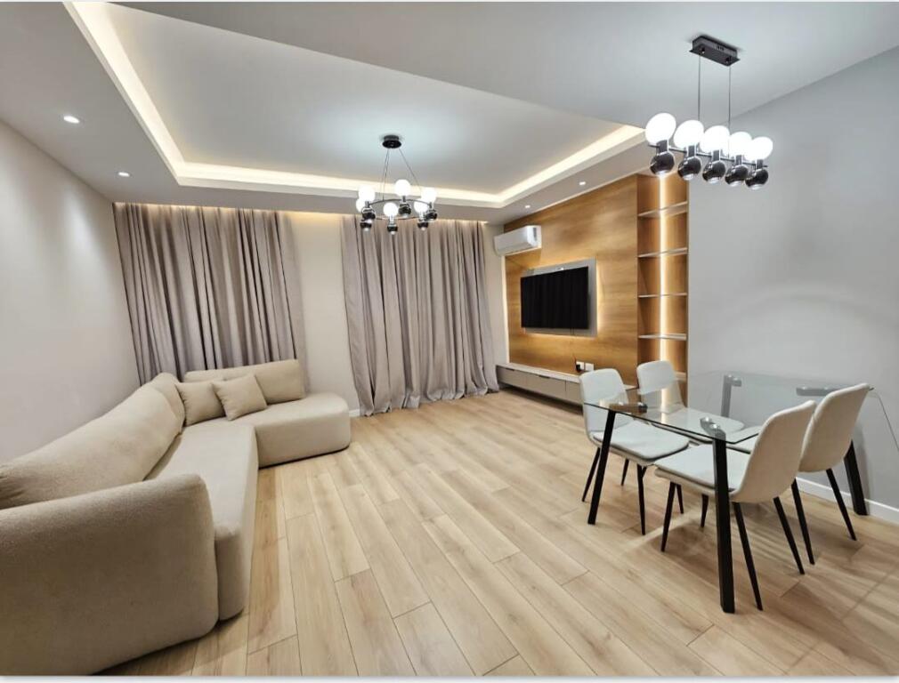 Affitto Appartamento 2+1+2 – Juridiku, Bllok