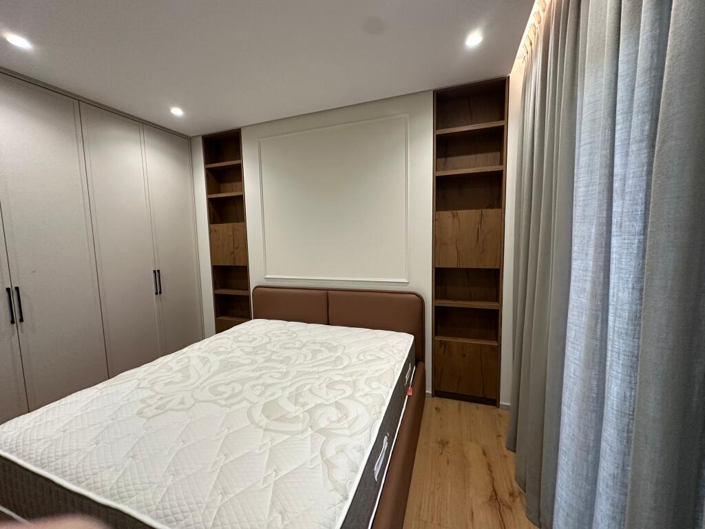 Affitto, Appartamento 2+1+Posto Auto, Secret Garden Residence, Tirane.