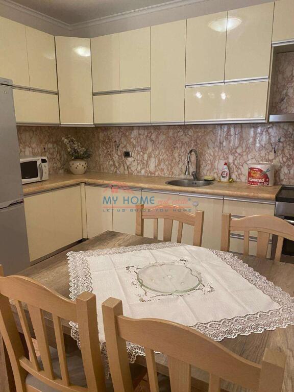 3+1 Apartment for Rent near the Ballet School in Tirana