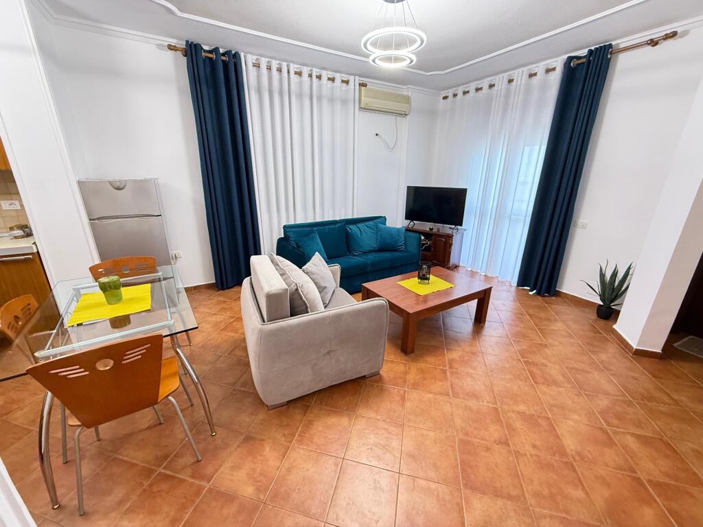 🏠 Apartment 1+1 for rent 📍 Area: Myslym Shyri, Tirana 🏢 Floor: 8 (with elevator) 💶 Price: 650 € / month