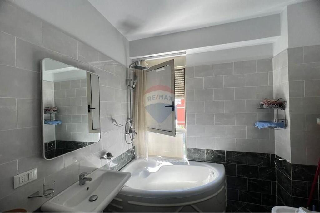 Apartment - For Rent - Delijorgji Complex