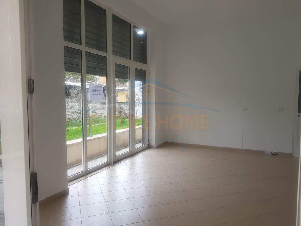 Rent, Business Premises, Ali Demi, Tirana. 350 €,AL42022