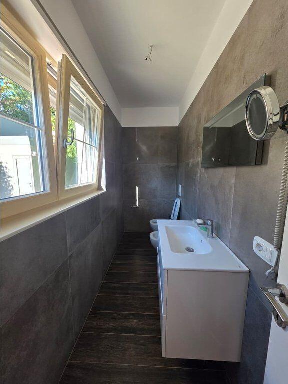 3-Storey Villa for Sale in Lunder Teg