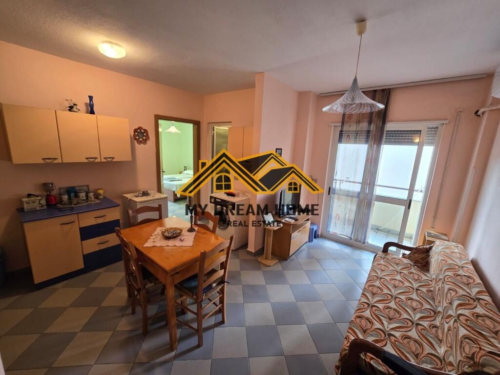 VENDESI SUPER APPARTAMENTO 1+1 CON VISTA SUL MARE A SPIAGGIA ILIRIA !!