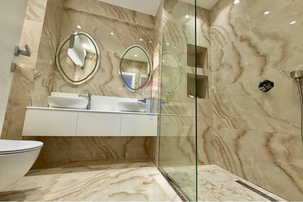 Appartamento + 2 Posti Auto - In Affitto - Lago Secco