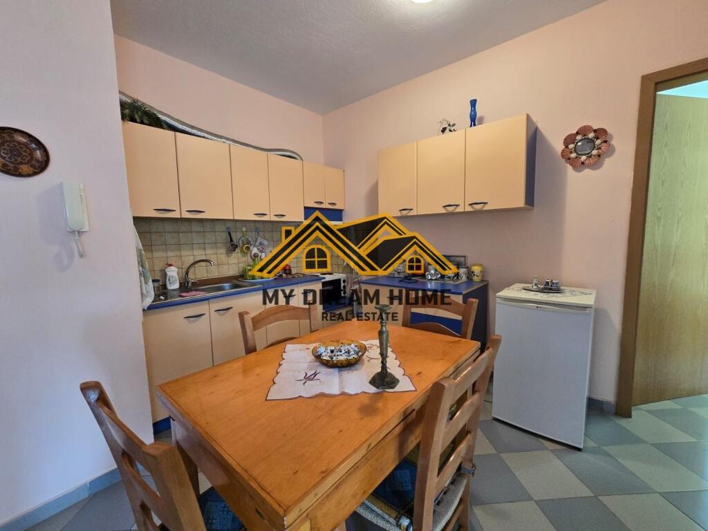 SHITET APARTAMENT 2+1 TEK MARKATA DURRES!!