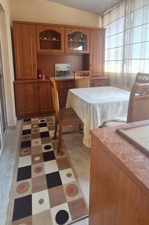 🏠 Appartamento in affitto vicino all'Università “ZKM” – Via Dritan Hoxha