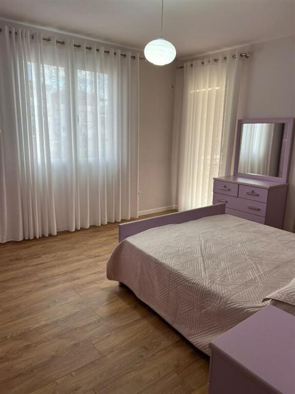 Apartament me qira – Rruga Gramoz Pashko, Tiranë