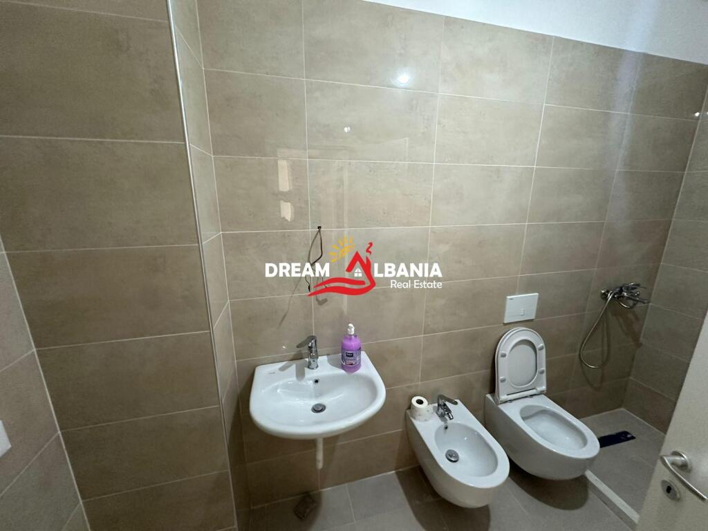 For rent apartment 2+1+2 and 2 parking spaces included in the price, at Grand Gallery, Yzberisht (ID 42214708)