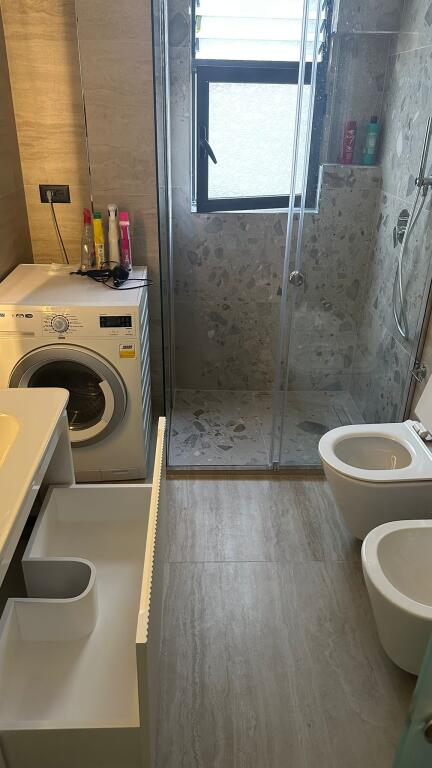 Jepet me qira apartament 1+1 te Spitali Amerikan 2!