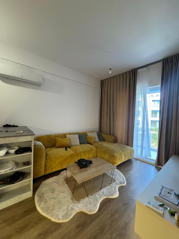 Shitet apartament 1+1 tek Rezidenca Oxa!