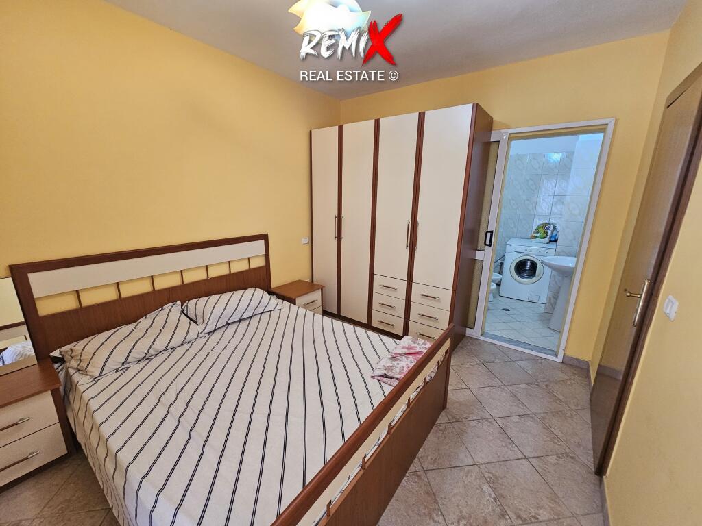 APARTAMENT 2+1 + 2 TUALETE PER SHITJE TEK SHKEMBI I KAVAJES,  50 METER LARG DETIT