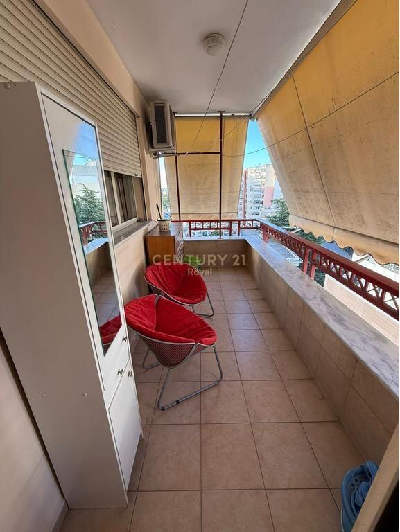 🏡 Jepet me Qira Apartament 2+1+2 – Rruga e Elbasanit, Tiranë