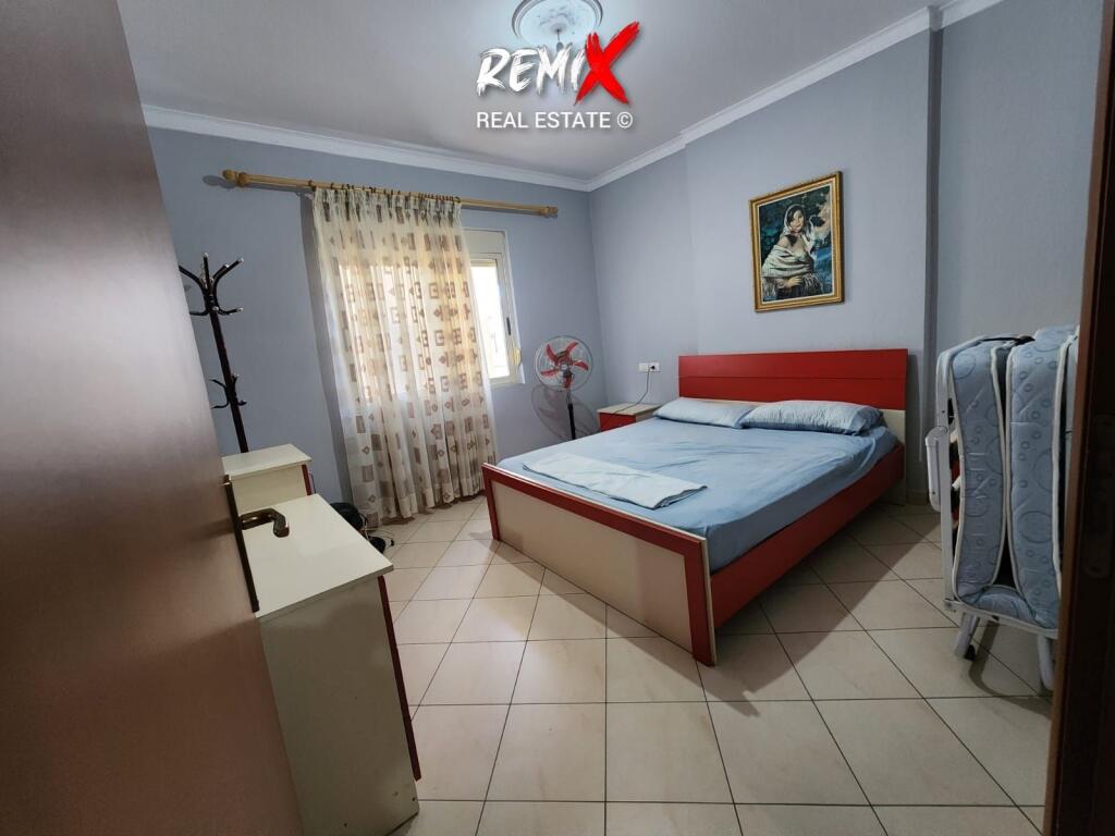 APARTAMENT PER SHITJE PRANE SHKEMBIT TE KAVAJES