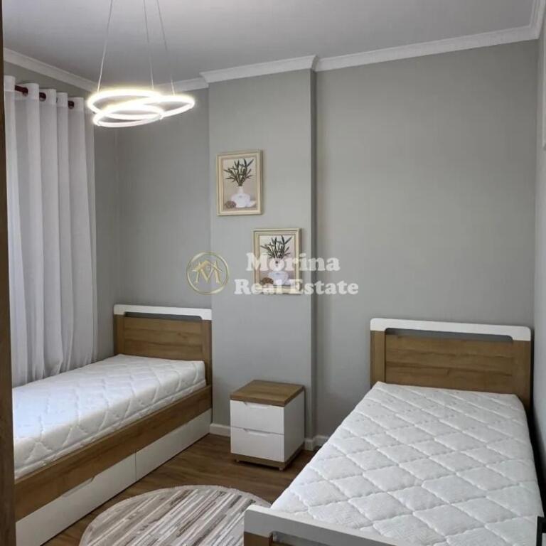 Appartamento 2+1, Yzberisht, Prezzo 143000Euro.