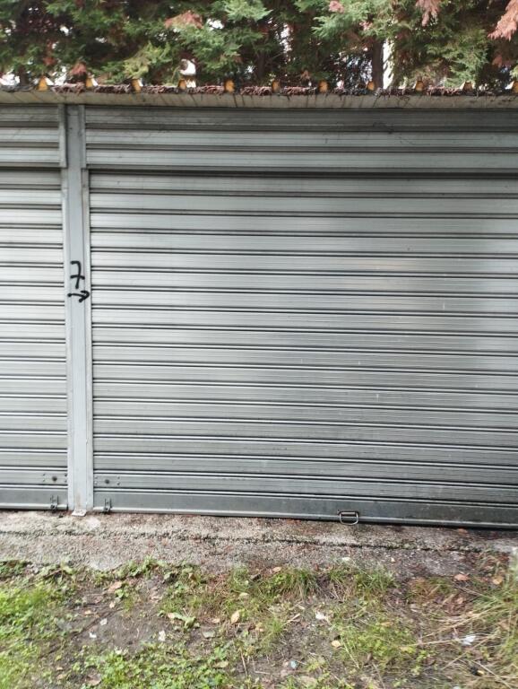 Appartamento 1+1 con Garage vicino al Mare – Shkëmbi i Kavajës 350 Euro