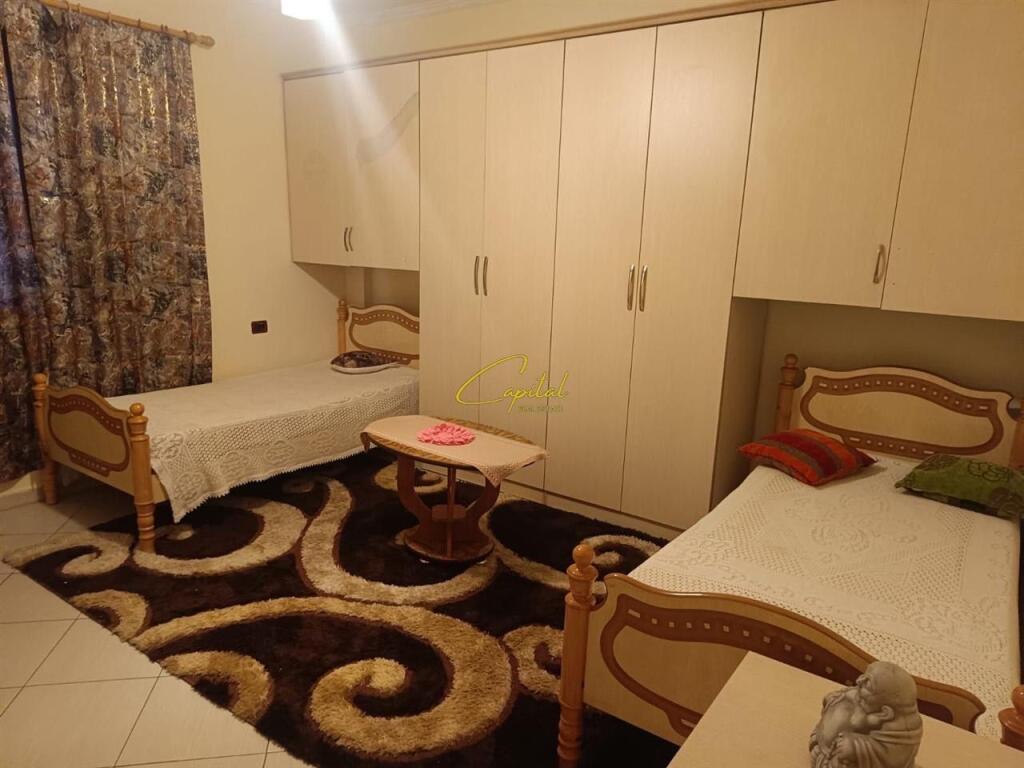 APARTAMENT ME QERA 2+1 VILAT GJERMANE 60.000 LEKE