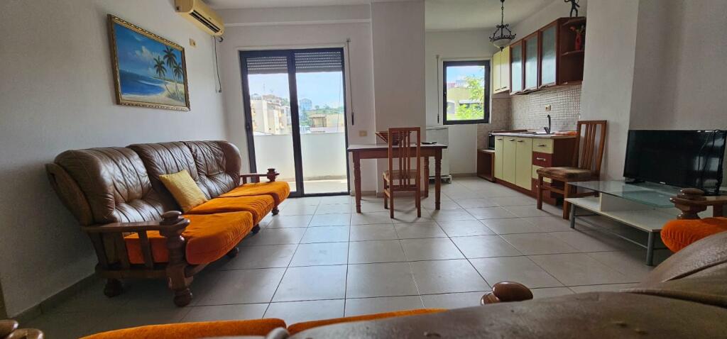 APPARTAMENTO 1+1 IN AFFITTO SHKEMBI KAVAJES, VICINO AL RESORT KAMELIA 340 EURO / MESE (netto)