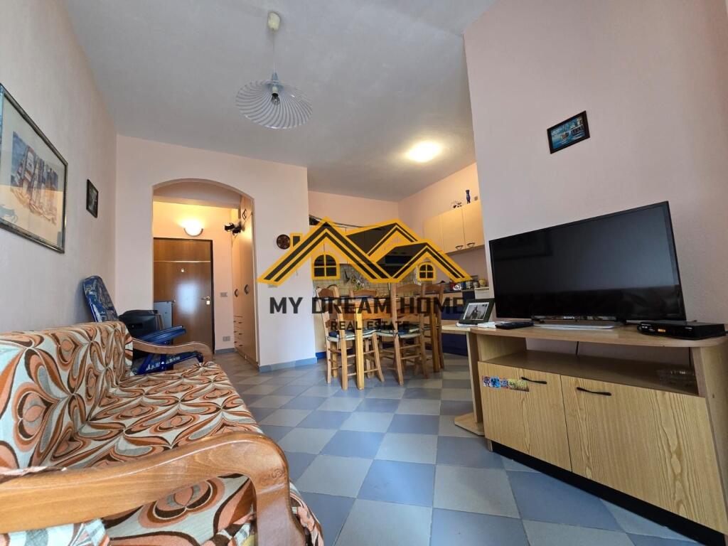 SHITET APARTAMENT 2+1 TEK MARKATA DURRES!!