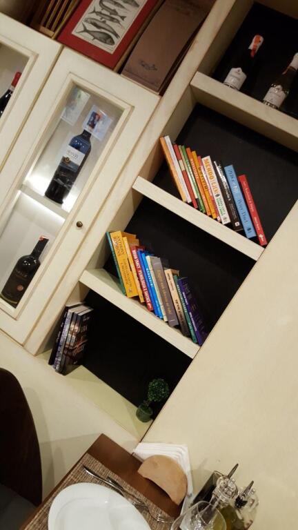 🍽️ RESTAURANT FOR RENT – NEAR “DURRËSIT” STREET, OPPOSITE “QEMAL STAFA” SCHOOL, ADJACENT TO HOTEL ELER