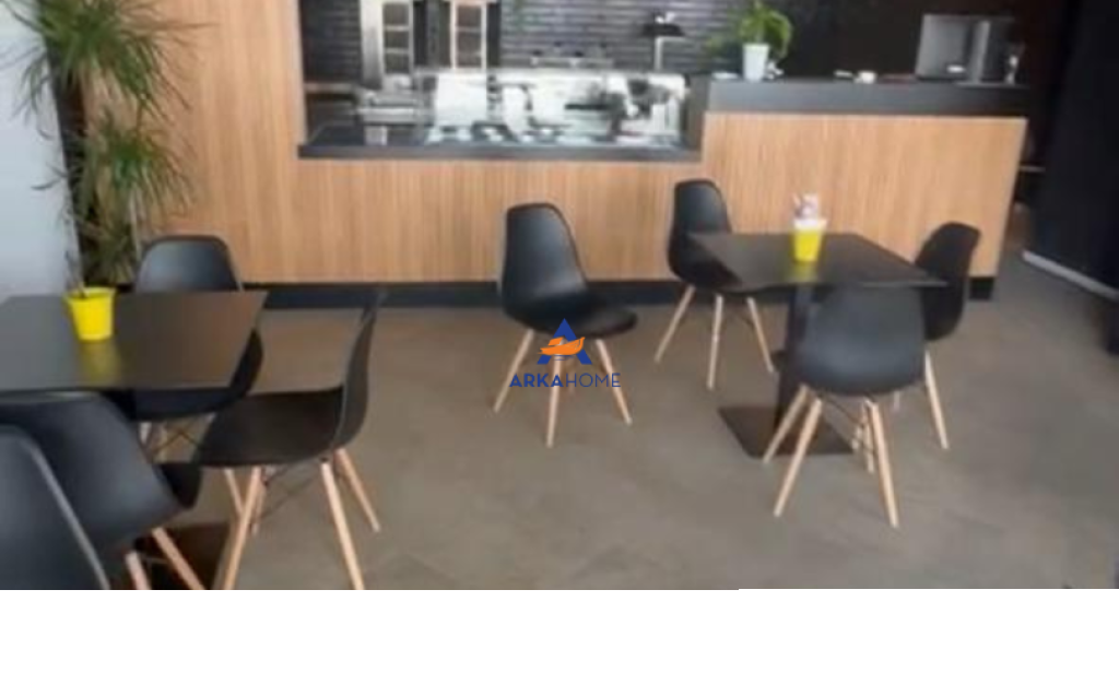 LOCAL FOR SALE 85M2 "FORMER AVIATION FIELD" 283,200 EURO