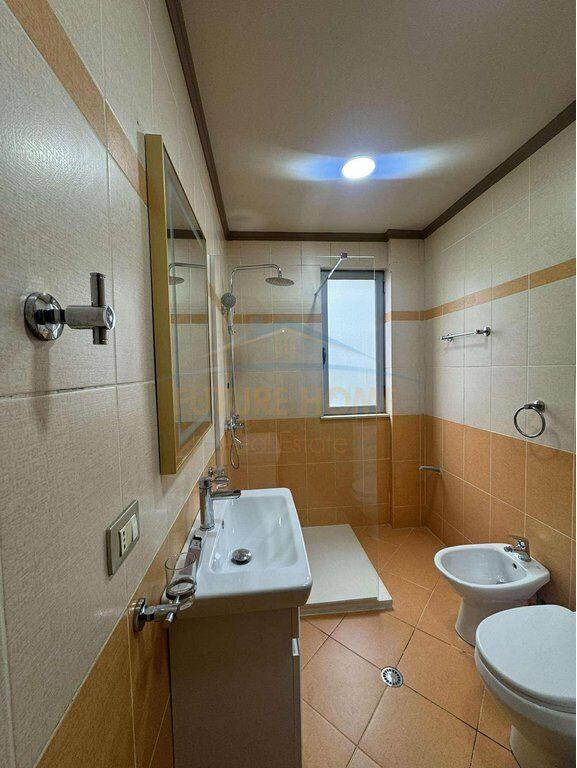 Qera , Apartament 2+1+2 Unaza e Re , Tirane