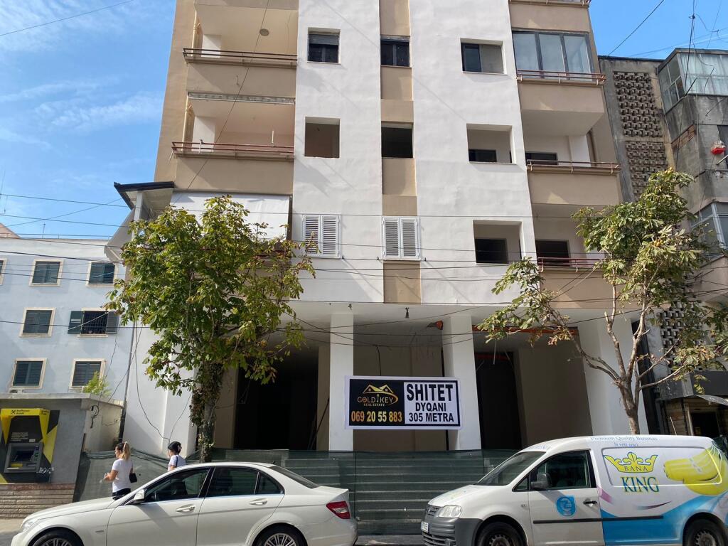 Shop for Sale Adjacent to Durres Police