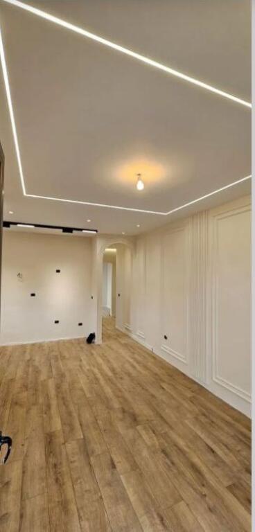 VENDESI APPARTAMENTO 2+1 VICINO A VM RESORT GOLEM DURRËS