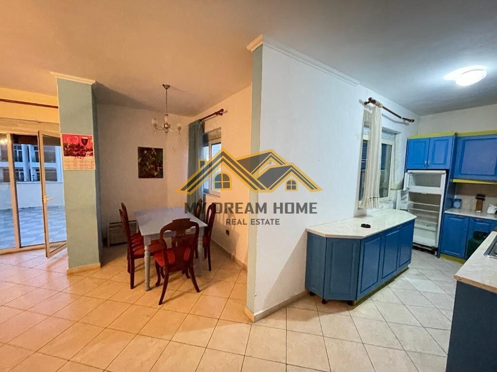 IN VENDITA PENTHOUSE 3+1+2+VERANDA ILIRIA SPIAGGIA DURRES