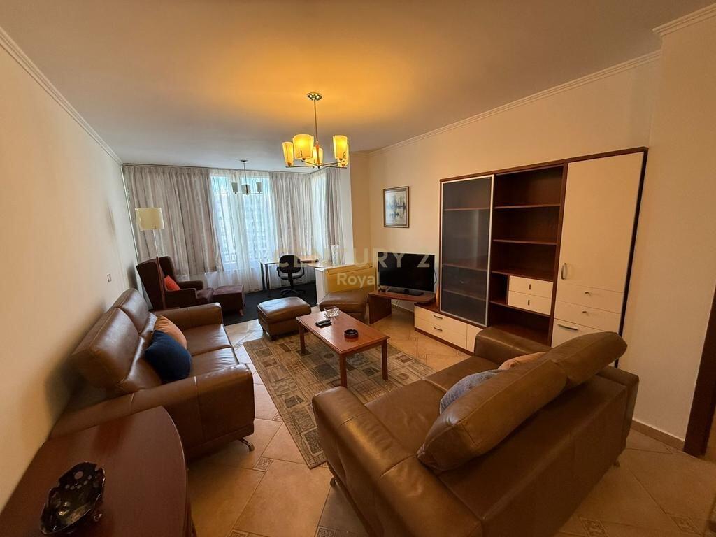 🏡 Jepet me Qira Apartament 2+1+2 – Rruga e Elbasanit, Tiranë