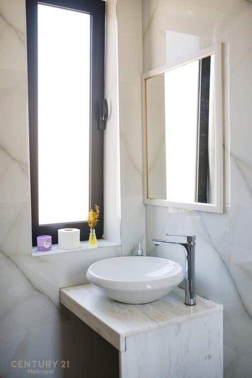 Appartamento 1+1 e Studio in vendita in Via Durazzo