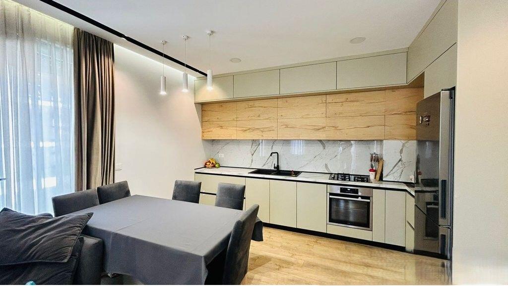 APARTAMENT PER SHITJE PRANE ZOGUT TE ZI! 199,000 €