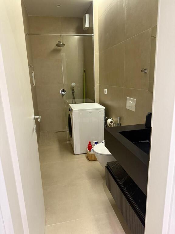 Apartment me qera 2+1+parking Jordan Misja